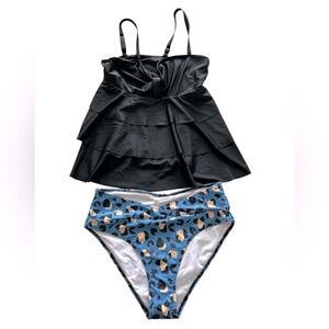 Beachsissi 
Black Ruffled Tankini Top XL with Blue Leopard Print Bottoms L